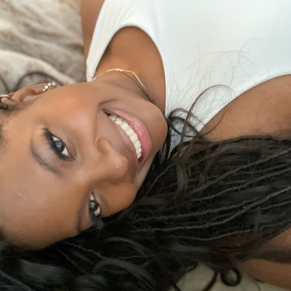 Meet your Posher, Parthenia - Picture 4 of 12